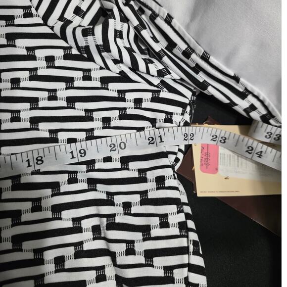 Multiples Black and White Geometric Full Zip Up Jacket/Blouse - PXL - Picture 8 of 9